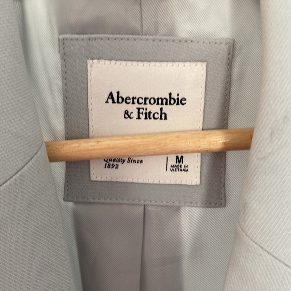 Mint green Abercrombie blazer - Picture 4 of 4